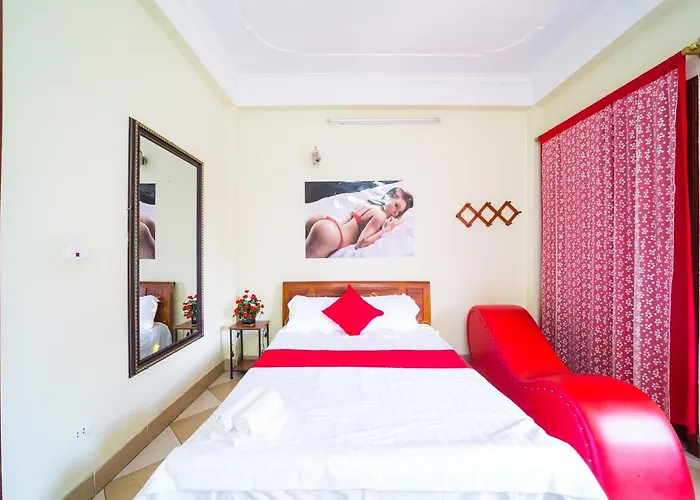Love Hotel Xala